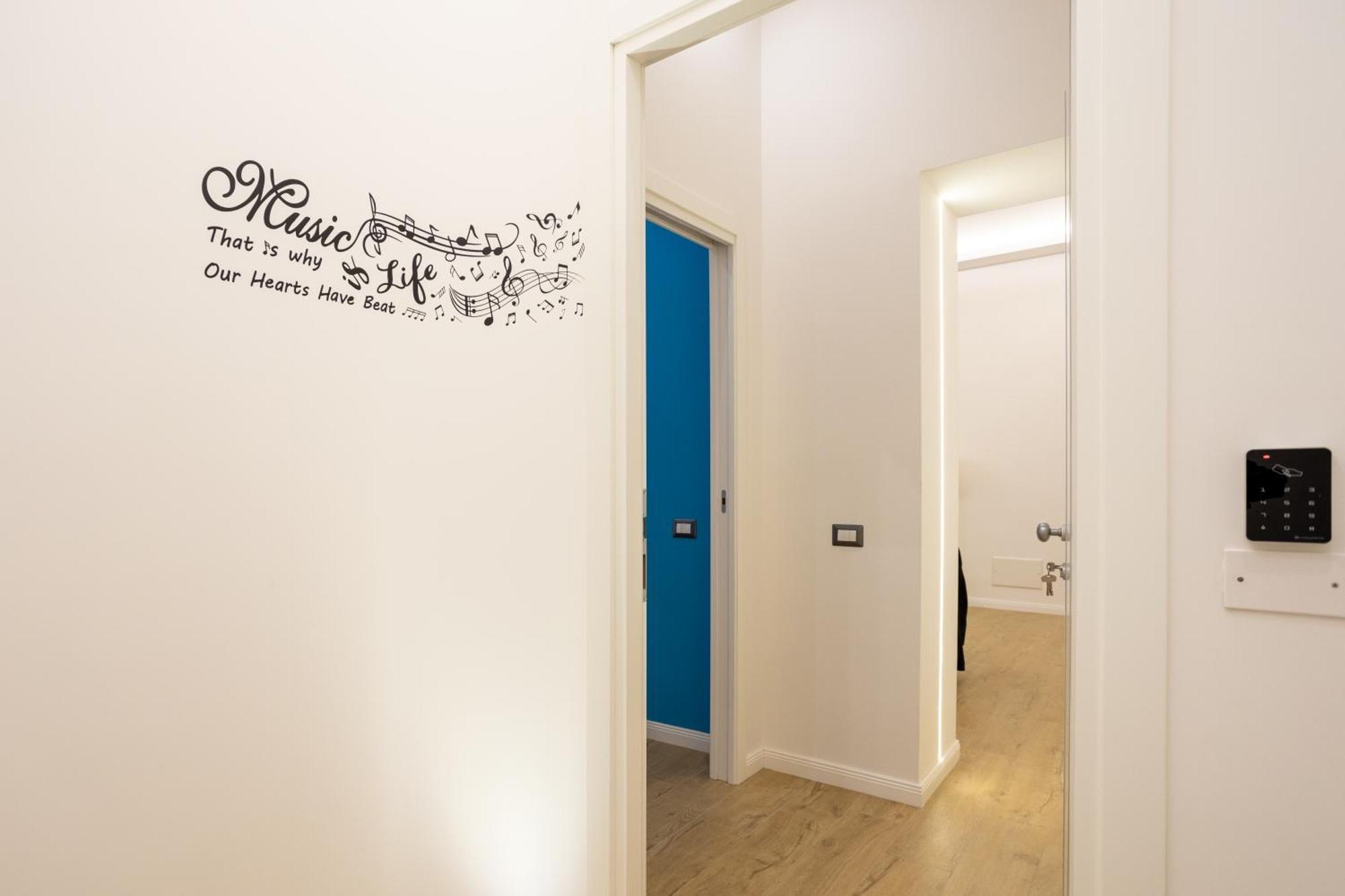 Song House Apartment Centro Storico 7 Pax نابولي المظهر الخارجي الصورة