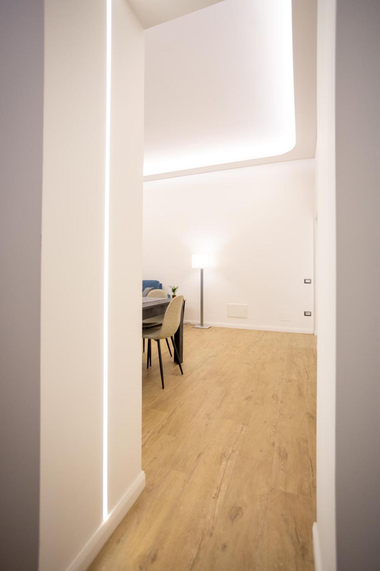Song House Apartment Centro Storico 7 Pax نابولي المظهر الخارجي الصورة